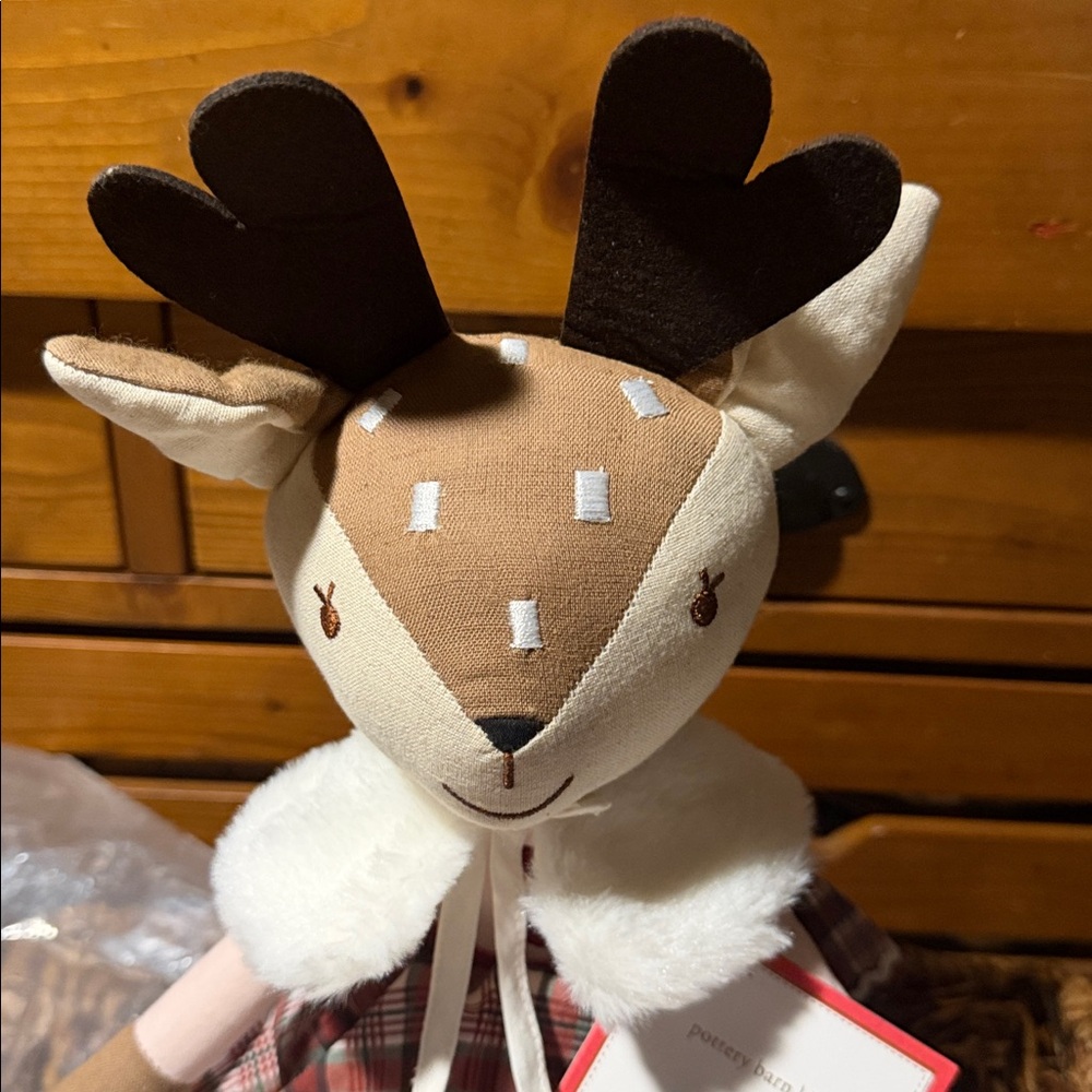 Pottery Barn Kids Holly Plush Reindeer Doll BNWT - Picture 2 of 6
